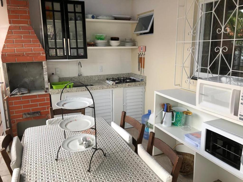 Casa Da Arvore Rua Pescada Amarela Bombinhas Extérieur photo